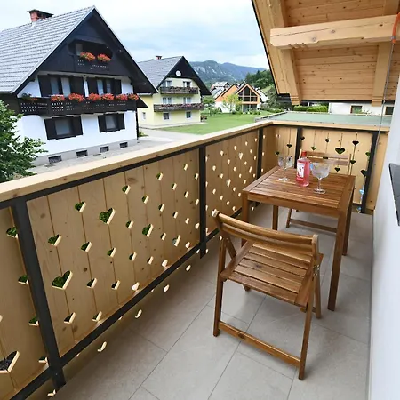 Hisa Polajnarh Apartman