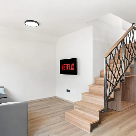 Hisa Polajnarh * Bohinji-tó