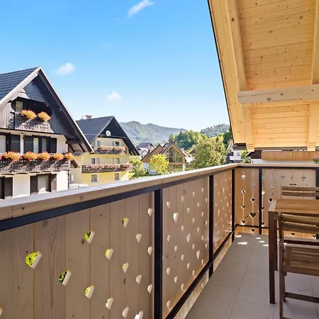 Hisa Polajnarh Apartman *