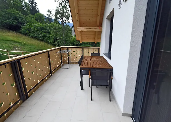 Lejlighed Hisa Polajnarh *