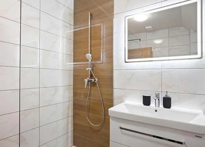 Lejlighed Hisa Polajnarh *